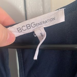 BCBG GENERATION NAVY ROMPER - L